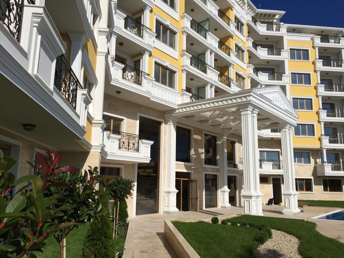 Florence Deluxe Apartments Sveti Vlas Exteriör bild