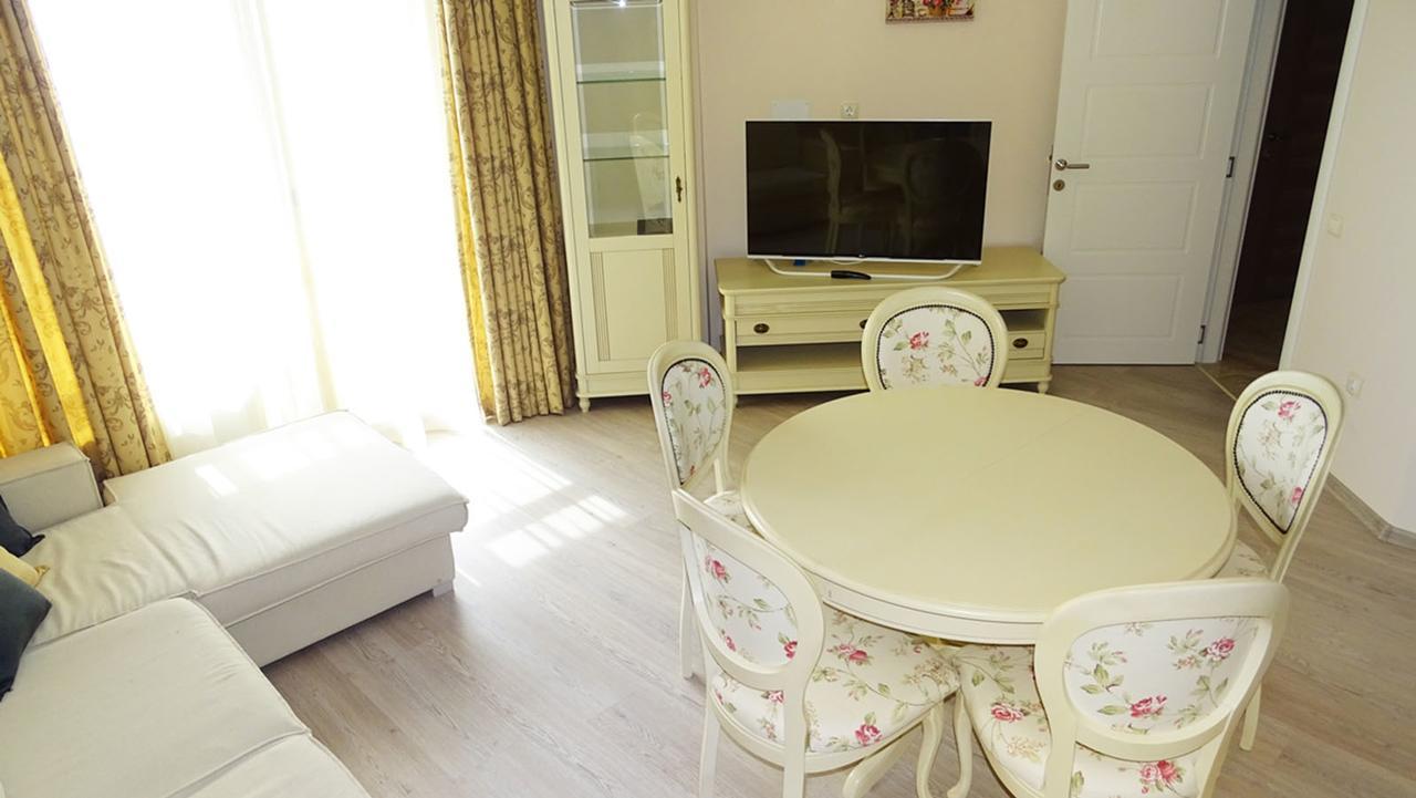 Florence Deluxe Apartments Sveti Vlas Exteriör bild