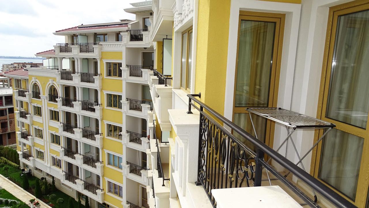 Florence Deluxe Apartments Sveti Vlas Exteriör bild